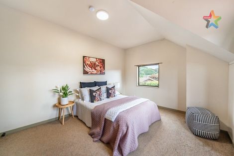 Photo of property in 19 Mcenroe Grove, Naenae, Lower Hutt, 5011