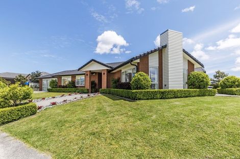 Photo of property in 83 Pohutukawa Parade, Riverhead, 0820