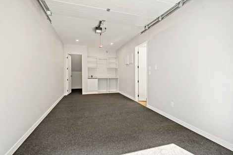 Photo of property in 21 Yellow Pear Lane, Karaka, 2578