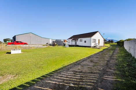Photo of property in 466 Normanby Road, Okaiawa, Hawera, 4671