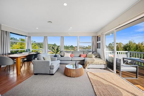 Photo of property in 70 Wishart Road, Helensville, 0800
