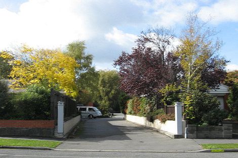 Photo of property in 30 Greers Road, Ilam, Christchurch, 8041