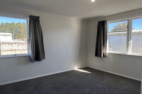 Photo of property in 36a Montgomery Crescent, Bader, Hamilton, 3206