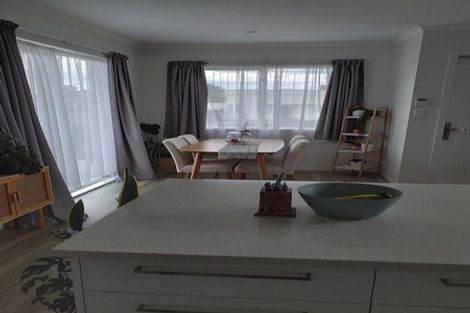 Photo of property in 114 Victoria Street West, Onehunga, Auckland, 1061
