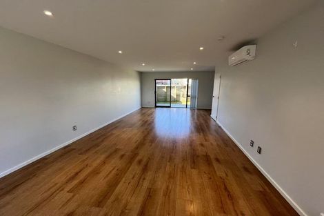 Photo of property in 62 Bordeaux Parade, Te Atatu South, Auckland, 0610