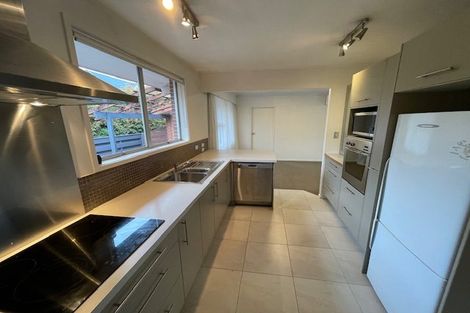 Photo of property in 2/15a Saltburn Road, Milford, Auckland, 0620