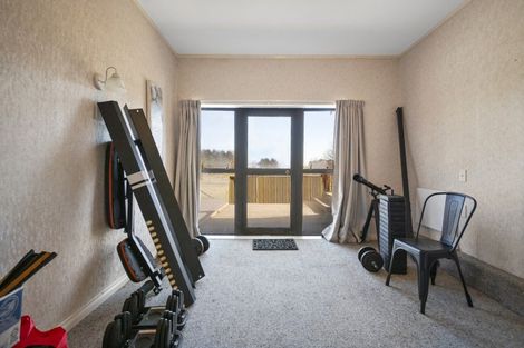 Photo of property in 1 Graham Street, Shannon, Levin, 4821