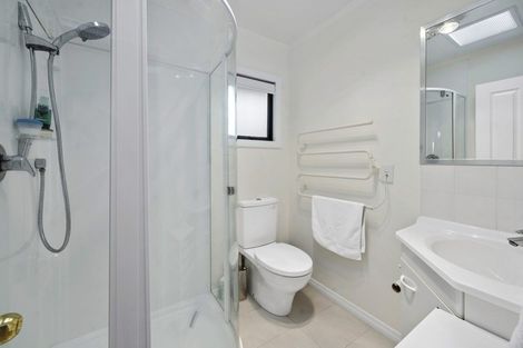 Photo of property in 6 Iriirikapua Parade, Owhata, Rotorua, 3010