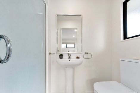 Photo of property in 314 Triangle Road, Massey, Auckland, 0614