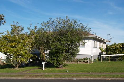 Photo of property in 42 Garus Avenue, Mangere East, Auckland, 2024