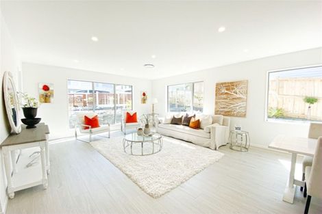 Photo of property in 155 Godfrey Drive, Orewa, 0931