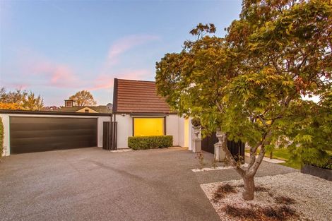 Photo of property in 2/2 Wairarapa Terrace, Merivale, Christchurch, 8014