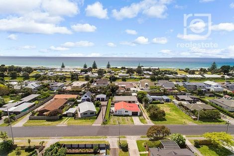 Photo of property in 34a Percy Road, Papamoa Beach, Papamoa, 3118