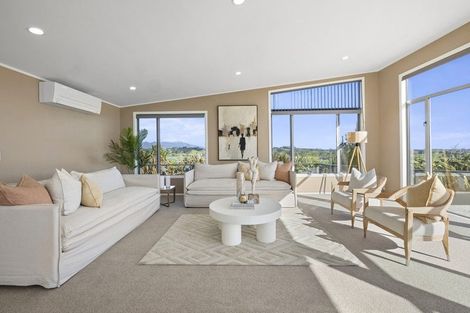 Photo of property in 100 Elsham Road, Lepperton, New Plymouth, 4373