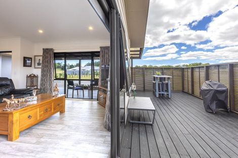 Photo of property in 1 Elm Place, Tikipunga, Whangarei, 0112