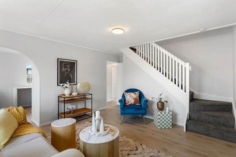 Photo of property in 3 Imperial Place, Henderson, Auckland, 0612