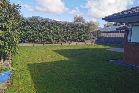 Photo of property in 33 Saint James Drive, Huntington, Hamilton, 3210