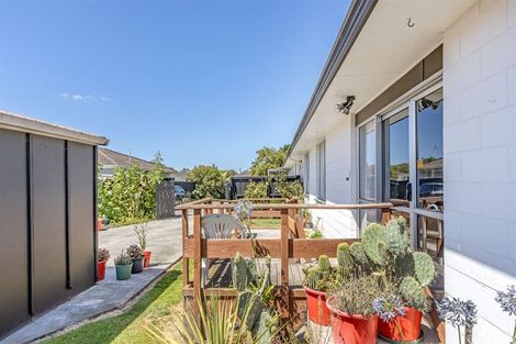 Photo of property in 47 Chipping Lane, Redwood, Christchurch, 8051