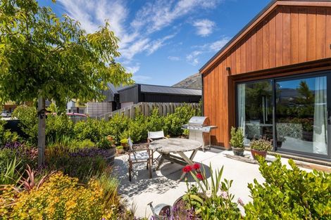 Photo of property in 5 Lauder Street, Lake Hayes, Queenstown, 9304