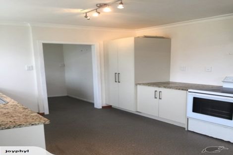 Photo of property in 16 Ferguson Street, Levin, 5510