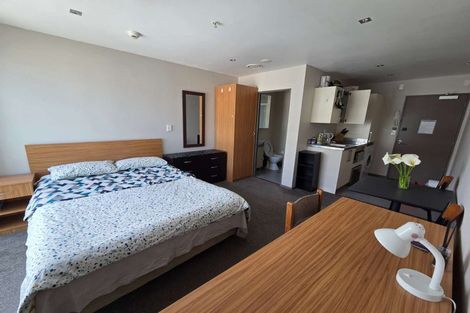 Photo of property in Dual Apartments, 108/142 Vivian Street, Te Aro, Wellington, 6011