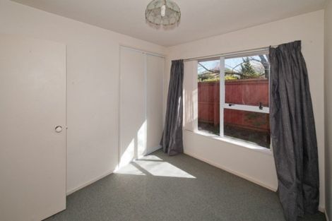 Photo of property in 4 Mull Place, Broomfield, Christchurch, 8042