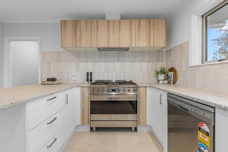 Photo of property in 197 Grahams Road, Burnside, Christchurch, 8053