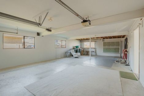 Photo of property in 102 Harbour Road, Ohope, 3121