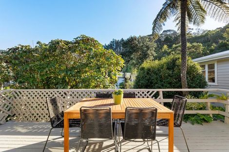 Photo of property in 10 Tui Terrace, Tawa, Wellington, 5028