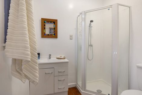 Photo of property in 92 Townsend Road, Miramar, Wellington, 6022