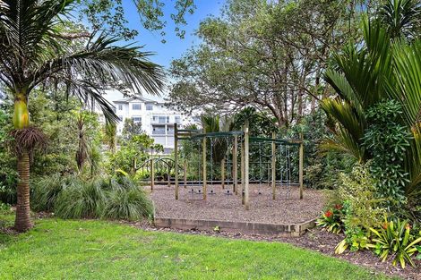 Photo of property in 6 Sunshine Terrace, Orewa, 0931