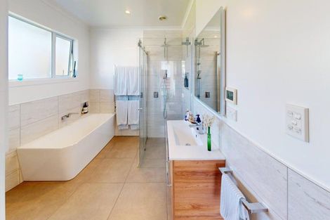 Photo of property in 13 Elm Street, Mangapapa, Gisborne, 4010