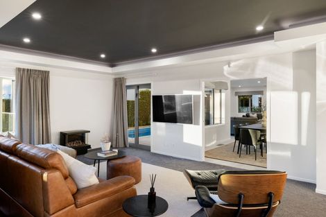 Photo of property in 1 Woodstock Road, Fairfield, Hamilton, 3214