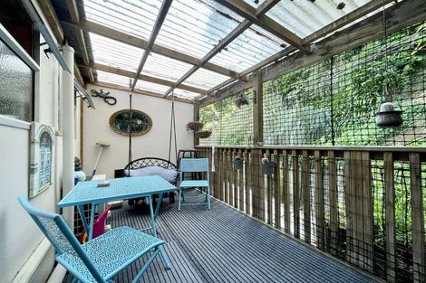 Photo of property in 4/57 Carrington Street, Lower Vogeltown, New Plymouth, 4310