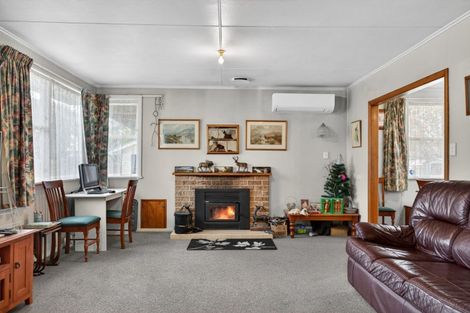 Photo of property in 67 South Belt, Solway, Masterton, 5810