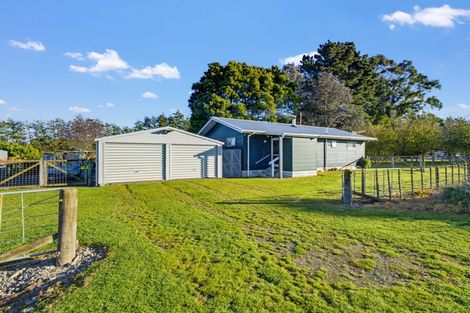 Photo of property in 10 Factory Road, Ballance, Pahiatua, 4983