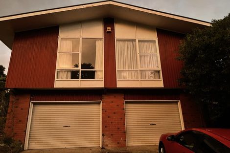 Photo of property in 6 Churton Drive, Churton Park, Wellington, 6037