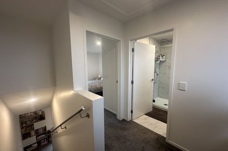 Photo of property in 7/170 Don Buck Road, Massey, Auckland, 0614