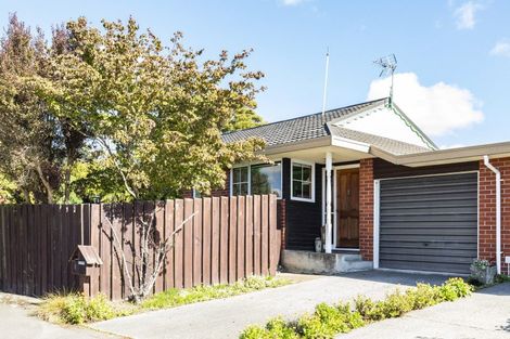 Photo of property in 5 Westgrove Avenue, Avonhead, Christchurch, 8042