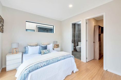 Photo of property in 15 Toanui Road, Hobsonville, Auckland, 0616