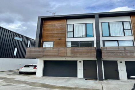 Photo of property in 24/104u Maupuia Road, Maupuia, Wellington, 6022
