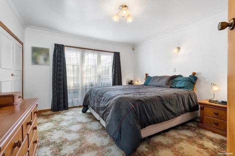 Photo of property in 37 Laurie Avenue, Papakura, 2110