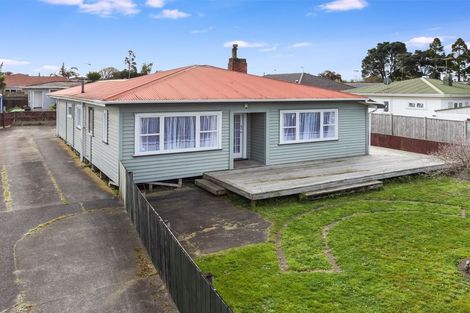 Photo of property in 144 George Street, Tuakau, 2121