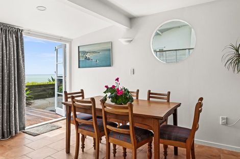 Photo of property in 285 Clifton Road, Te Awanga, 4102