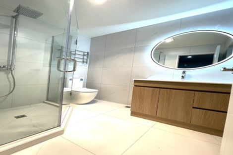 Photo of property in 42 Auranga Drive, Karaka, 2113