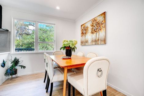 Photo of property in 51 Fitzwater Place, Henderson, Auckland, 0612