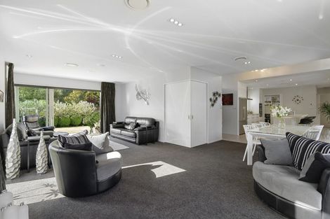 Photo of property in 97d Englefield Road, Northwood, Christchurch, 8051