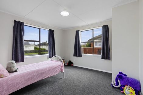 Photo of property in 104 Hewer Crescent, Naenae, Lower Hutt, 5011