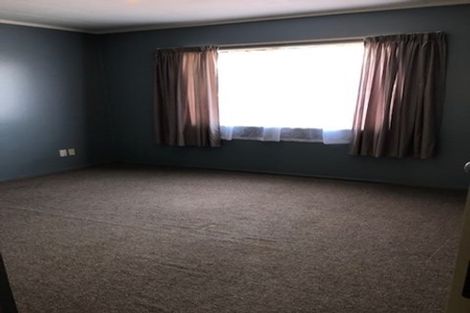 Photo of property in 5a Bedford Place, Mount Maunganui, 3116