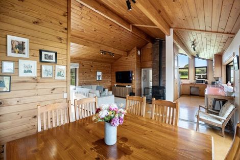 Photo of property in 1845 Kakaramea Road, Ngahinapouri, Hamilton, 3290